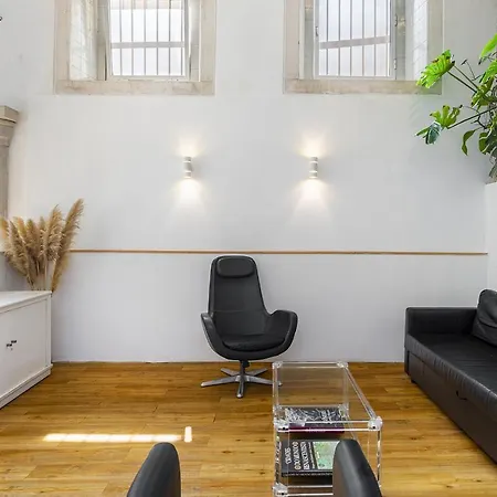 Whome 1-bedroom Loft Perfect To Explore ליסבון